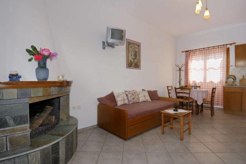 Charoula Apartment Platanias  Luaran gambar